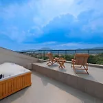 Aromatherapy Villa